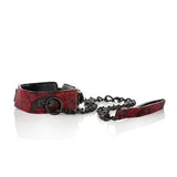 Scandal Collar With Leash